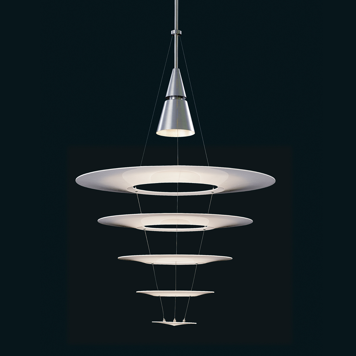 Louis Poulsen Enigma 545 Pendelleuchte, Alu gebürstet / Acryl weiß