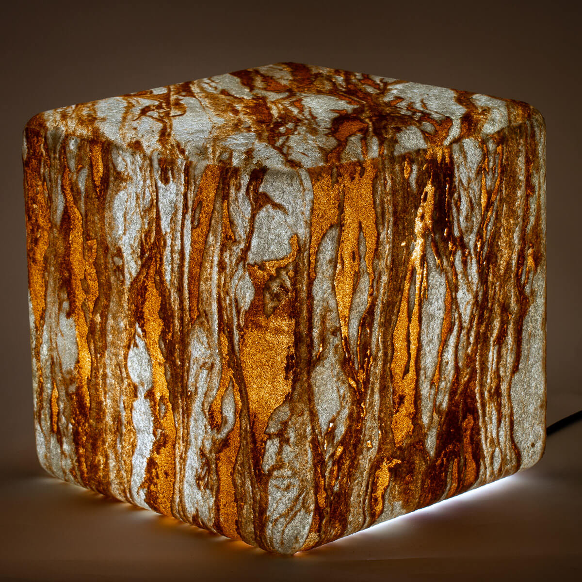 Epstein-Design Würfel Sahara CCT-LED Außenleuchte mit ZigBee, 45 cm, Sandstein