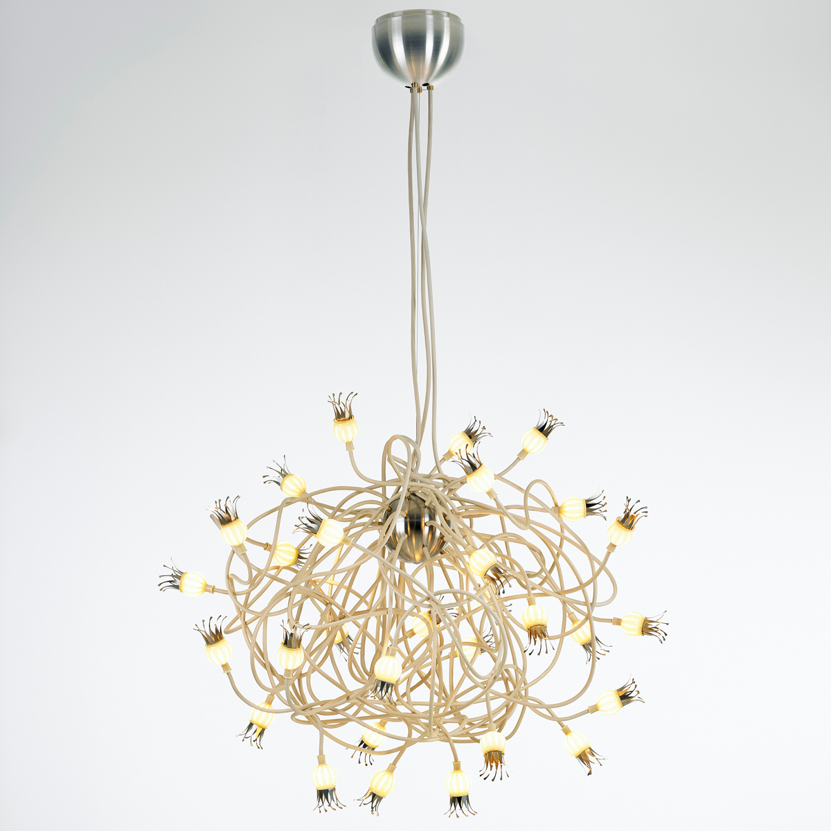 Serien.lighting Poppy Suspension Pendelleuchte, Schirme: Keramik, Arme: beige