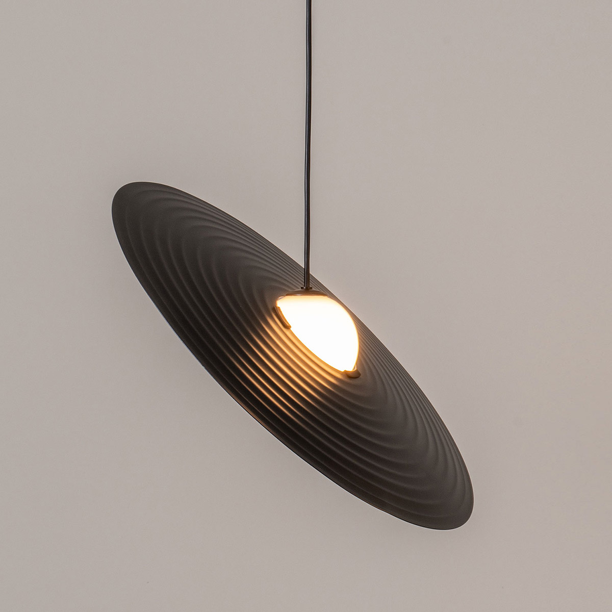 Milan Symphony Pendelleuchte, Ø: 45 cm, anthrazit