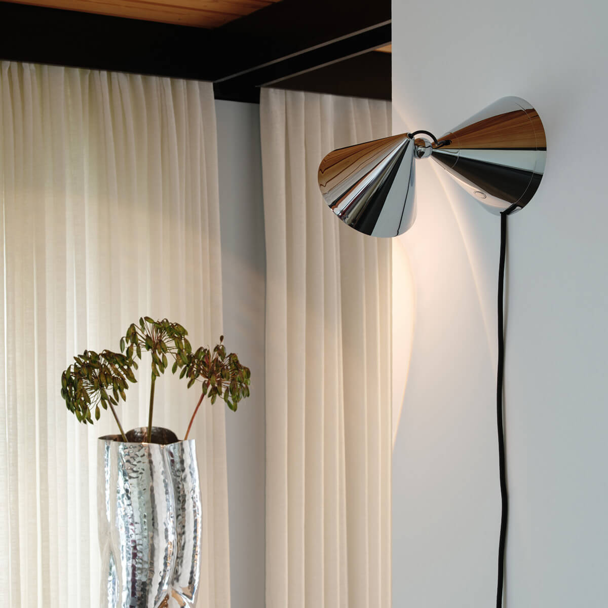 Pose Surface Light LED Wandleuchte