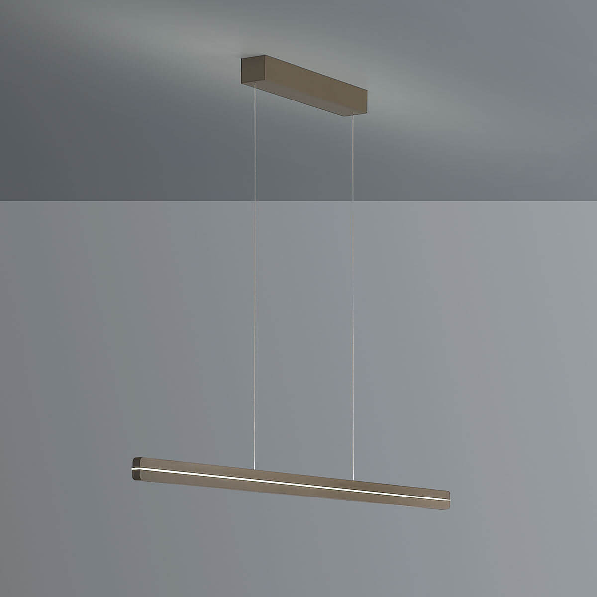 Bopp Switch LED Pendelleuchte, geschliffen / Bronze eloxiert