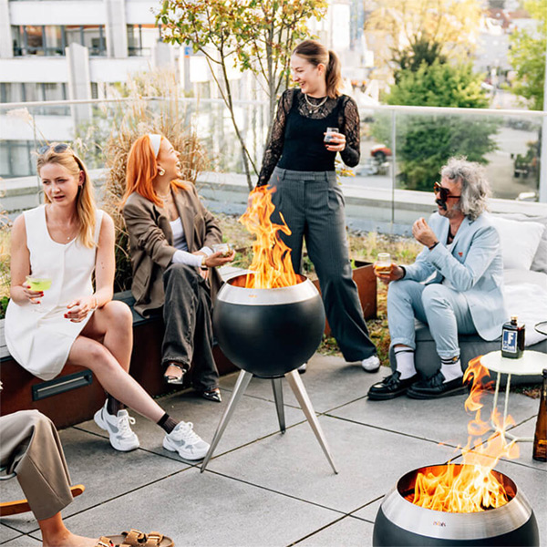 höfats Feuerschale Moon 45 und rauchfreie Design-Feuerkörbe für Garten, Terrasse & unterwegs