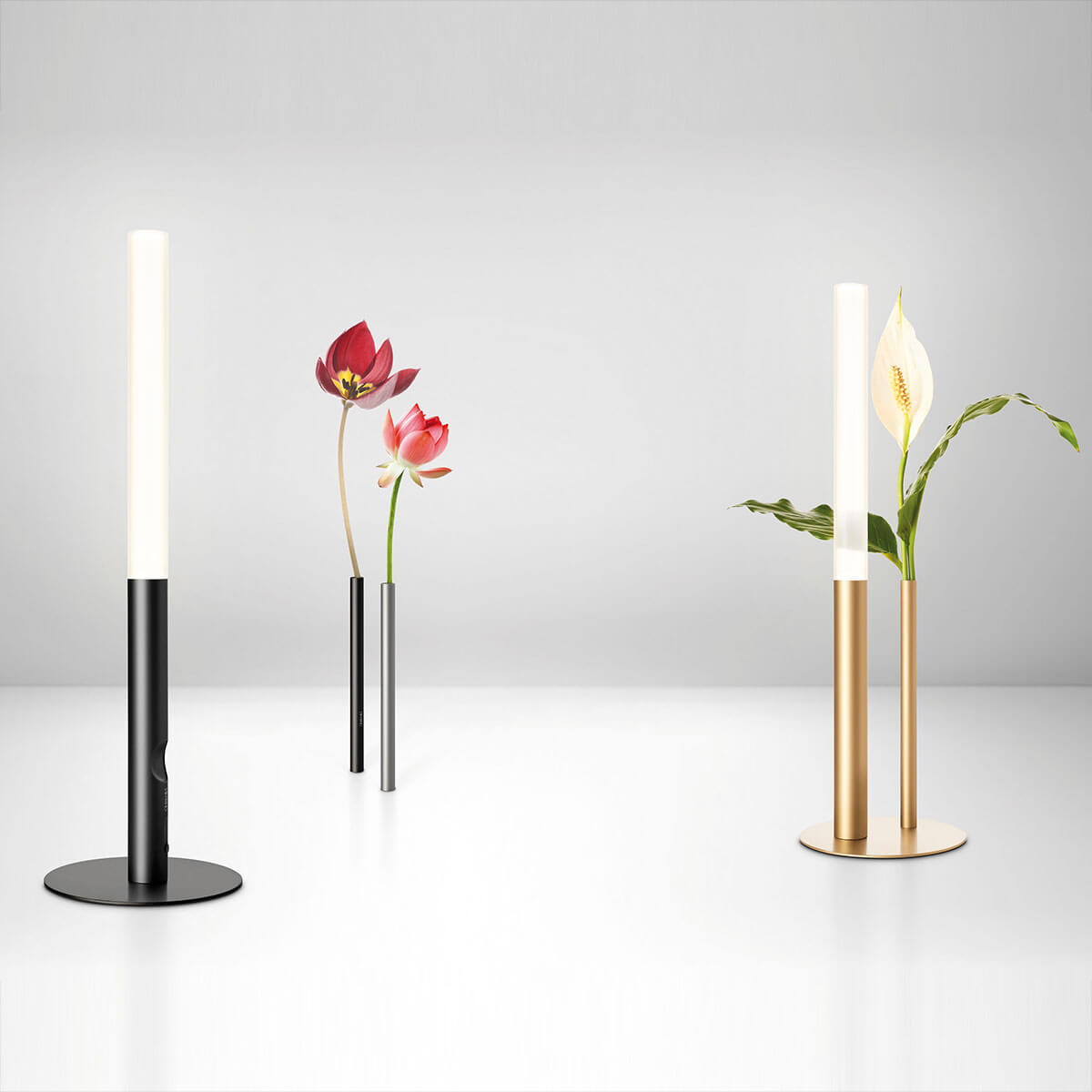 Cini & Nils Ognidove tavolo LED Akkuleuchte & Vase, individuelle Arrangements aus Leuchtenkörper, Vase und Standfuß