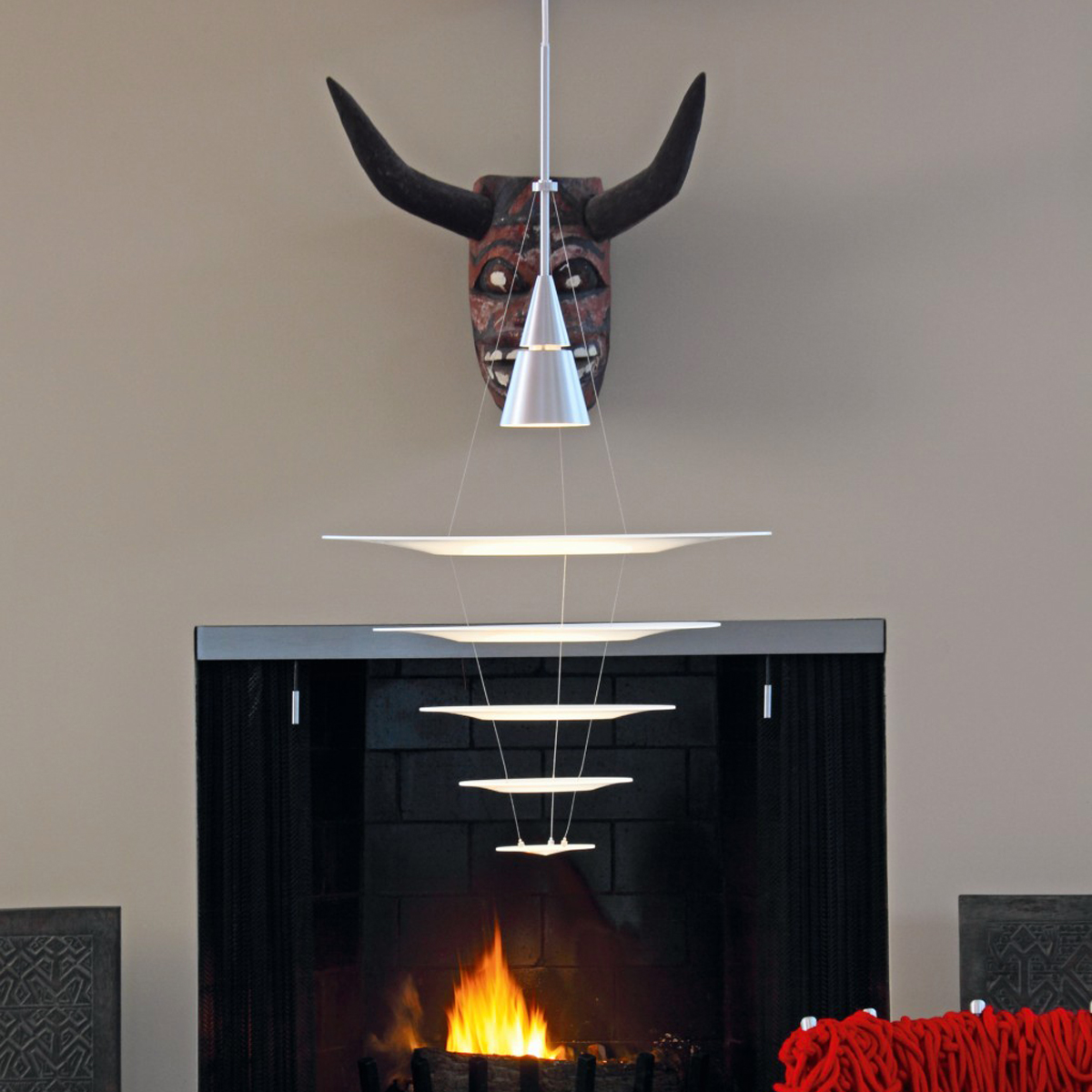 Louis Poulsen Enigma 545 Pendelleuchte, Alu gebürstet / Acryl weiß