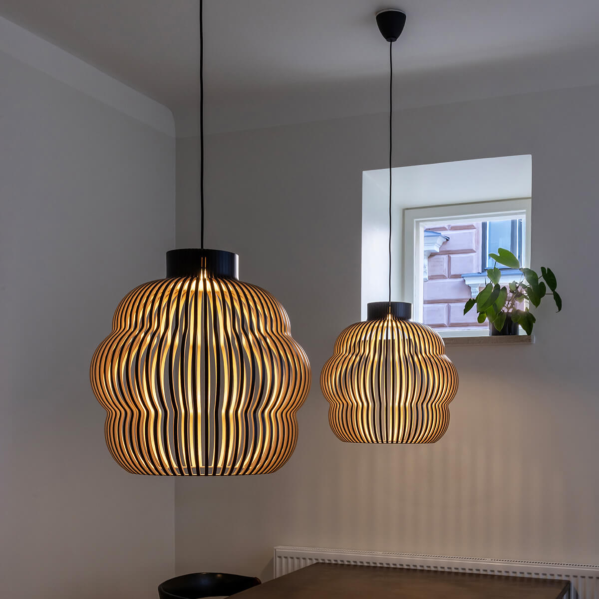 Secot Design Kumulo 5200 Pendelleuchte, schwarz laminiert, Kabel: schwarz