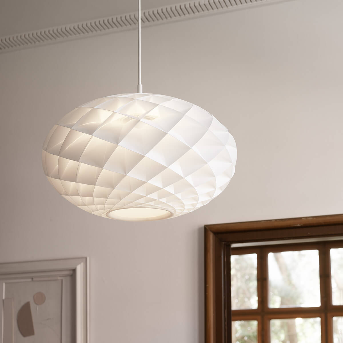 Louis Poulsen Patera Oval Pendelleuchte, weiß matt