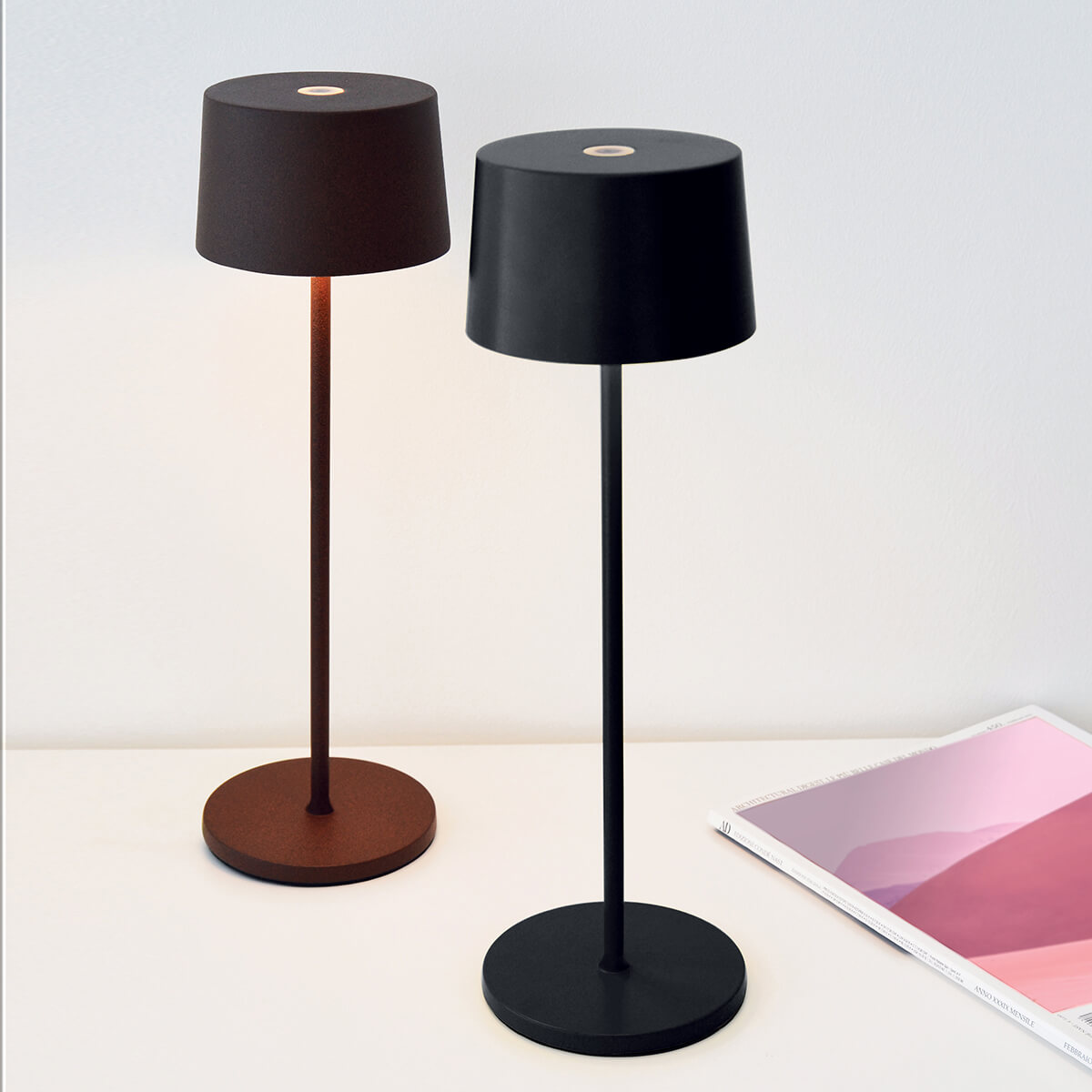 Zafferano AiLati Olivia Pro LED Akkuleuchte, Corten und dunkelgrau