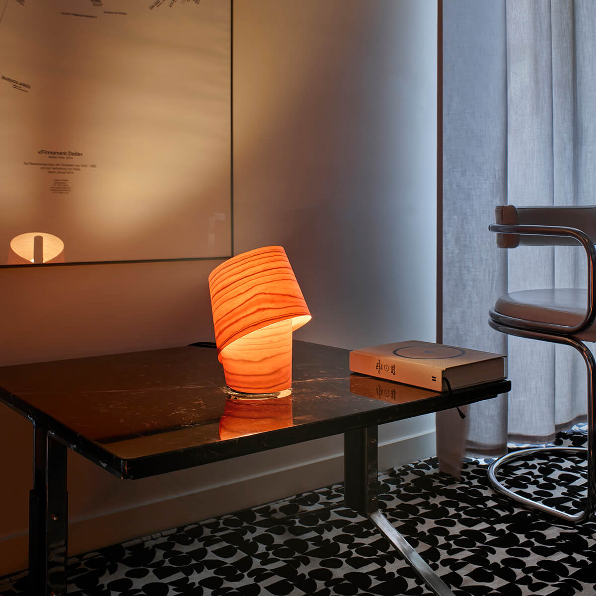 LZF Lamps Tiny Tischleuchte, Kirsche