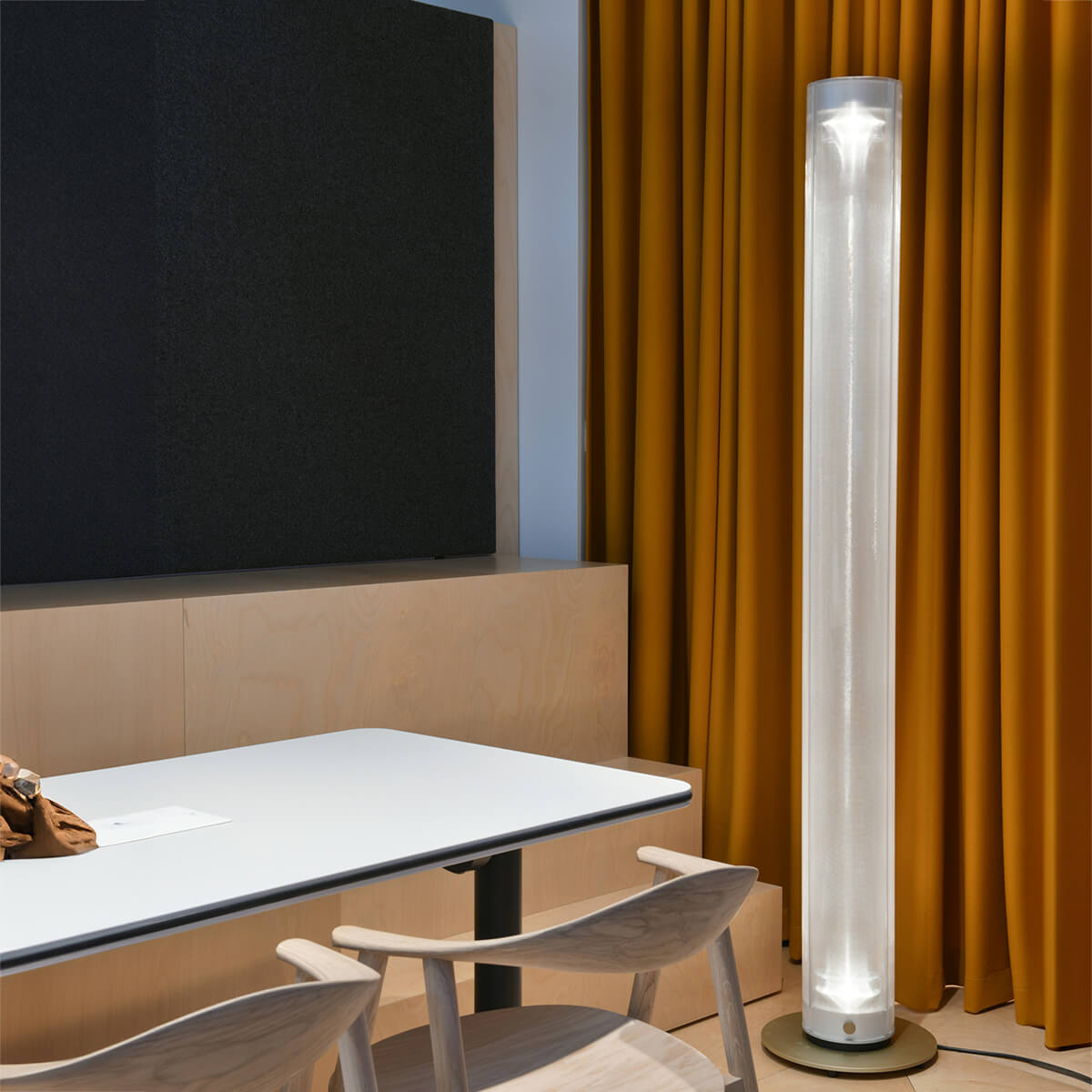Twilight 360 LED Stehleuchte, Wireless Dim