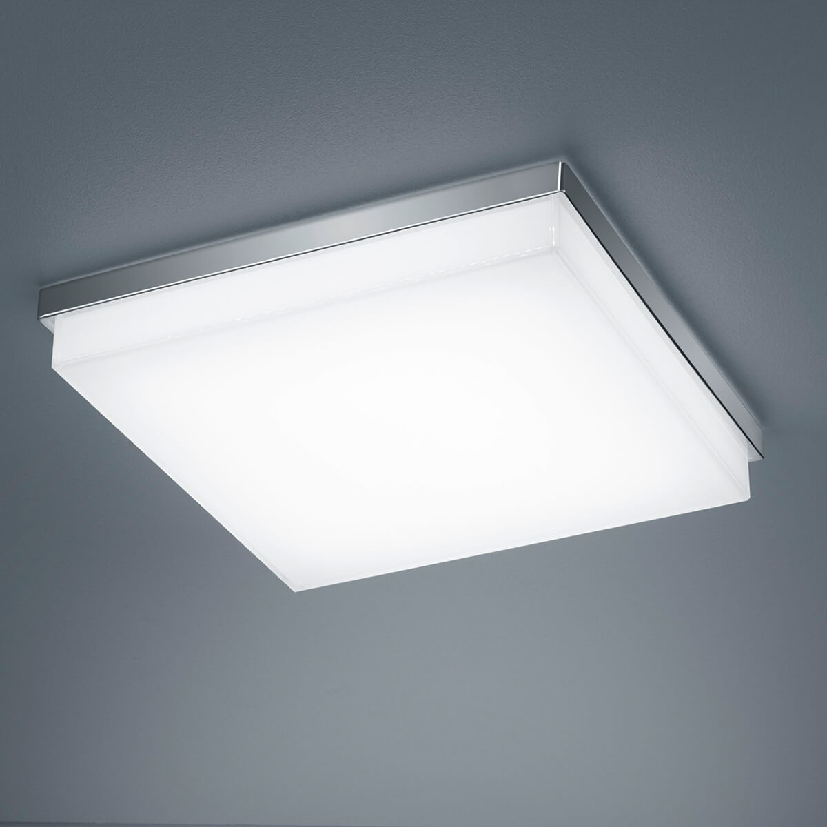 Helestra Cosi LED Deckenleuchte, mit Casambi-Modul, 31,5 x 31,5 cm, Chrom / Glas satiniert