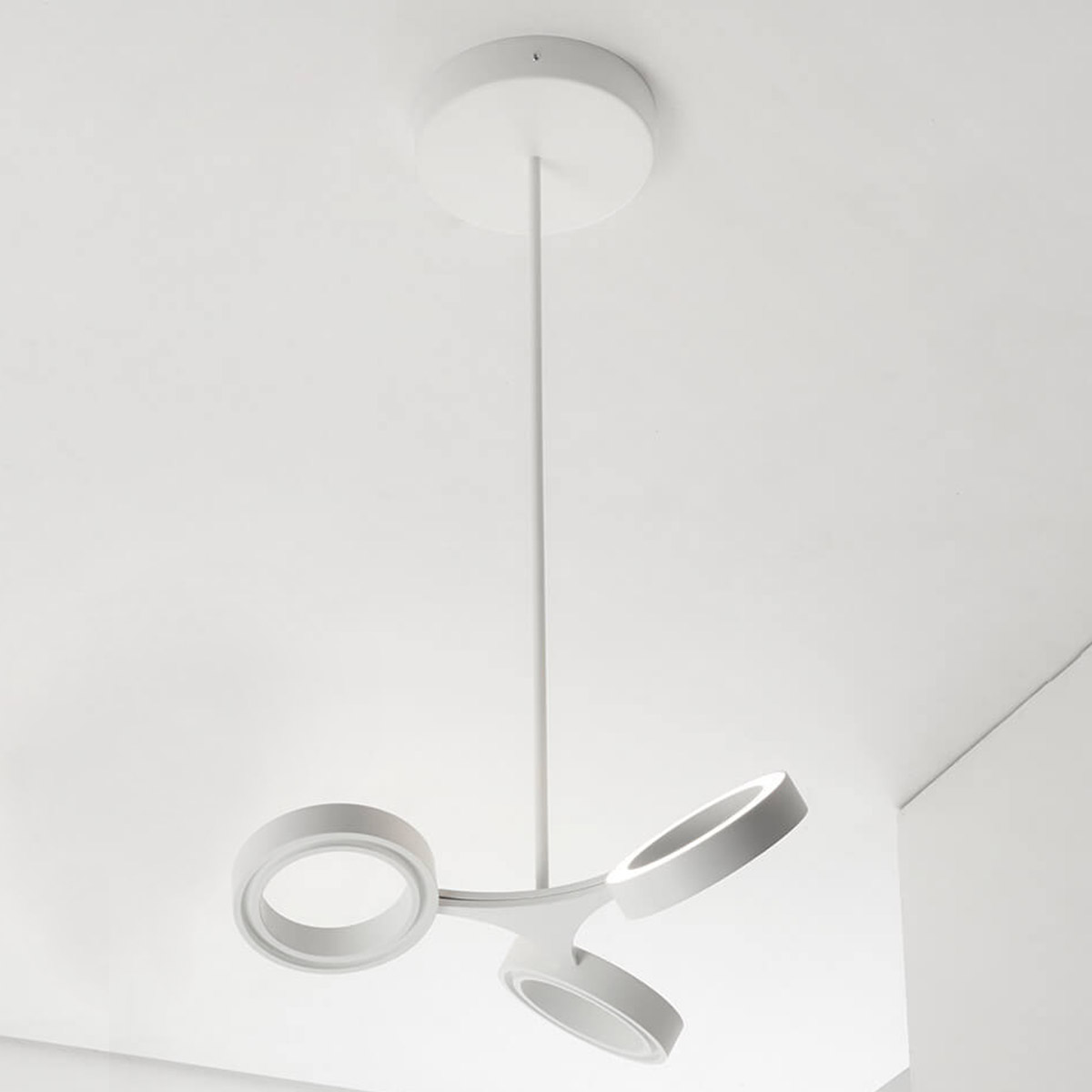 Zava Meta LED Pendelleuchte, weiß