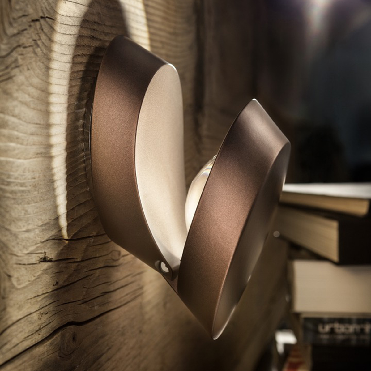Studio Italia Pin-Up LED Wand- / Deckenleuchte, bronzefarben matt, Anwendungsbild, Abb. 4