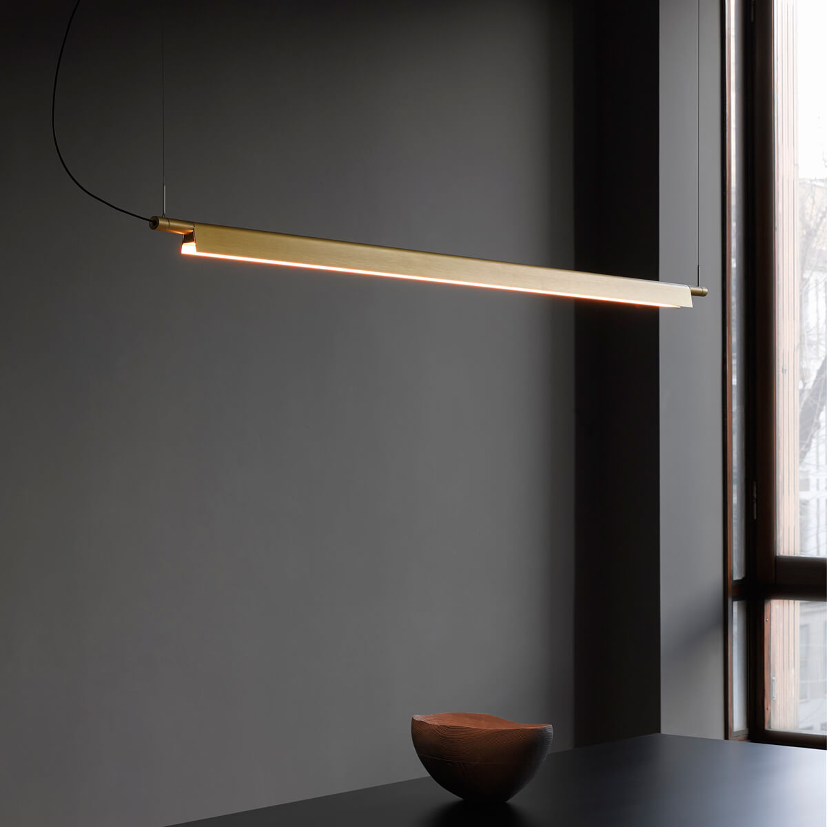402-luceplan-compendium-led-sospensione-messing-ambiente-1200x1200 Luceplan Compendium LED Sospensione, Messing