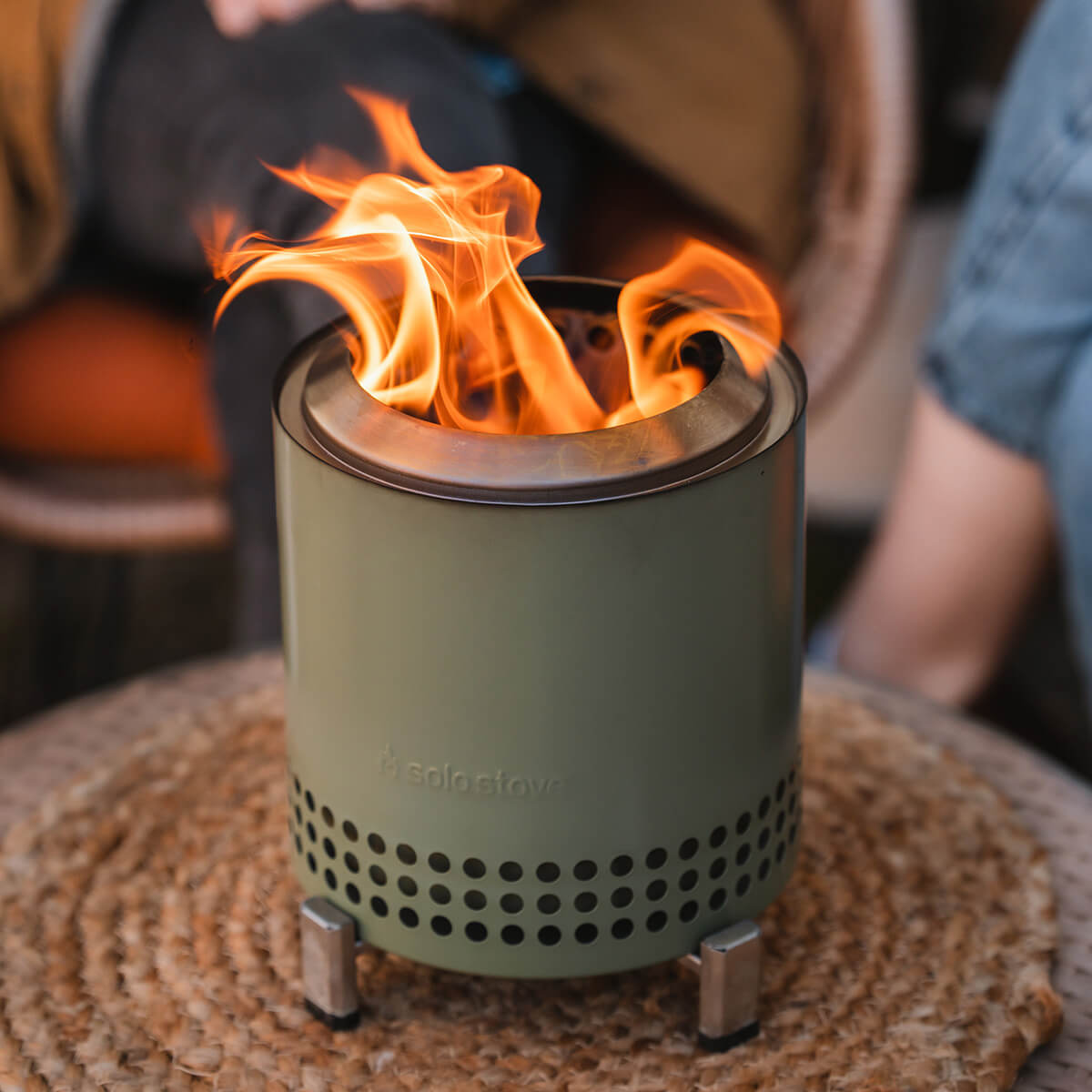 Solo Stove Mesa XL Tischfeuer & Tischkamin, Deep Olive (grün)