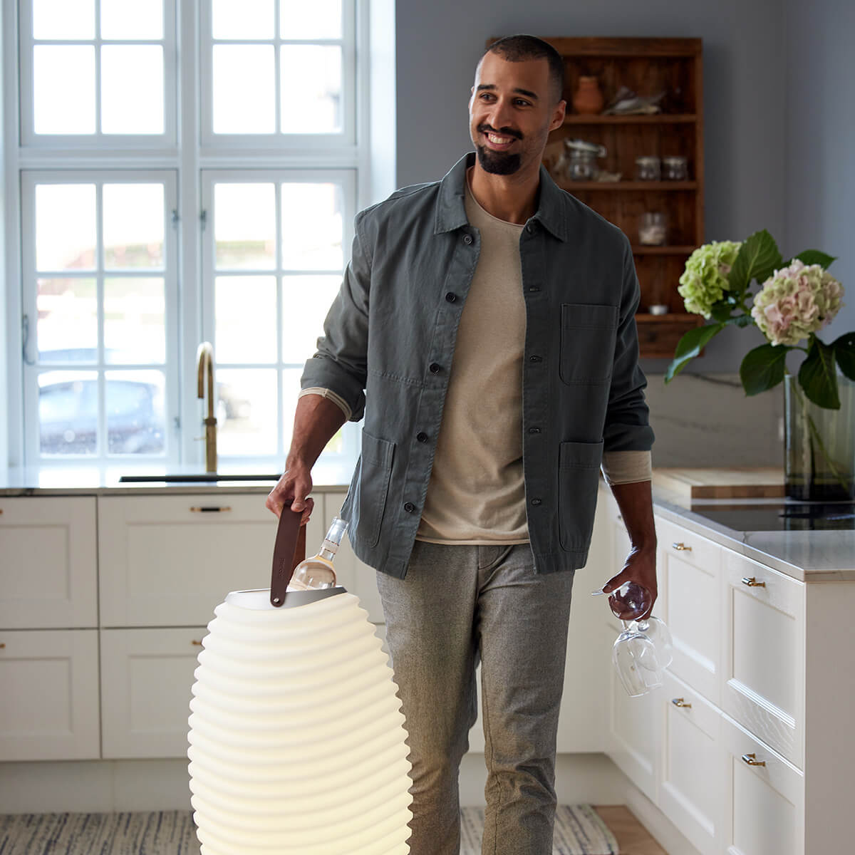 Synergy 2.0 LED Akkuleuchte, Bluetooth Lautsprecher & Weinkühler