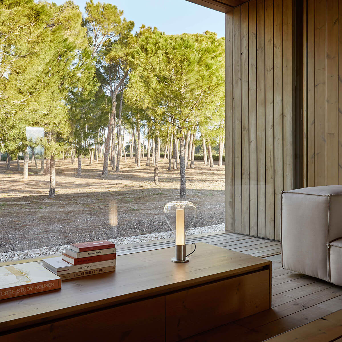 LZF Lamps Eris Tischleuchte, Alu natur / elfenbeinweiß