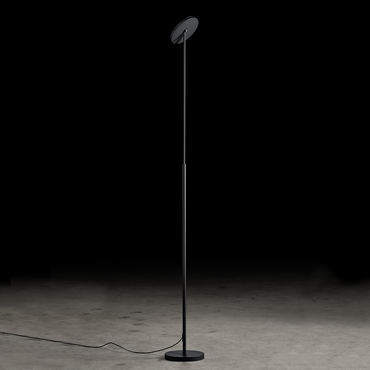 Holtkötter Supernova S LED Stehleuchte, schwarz