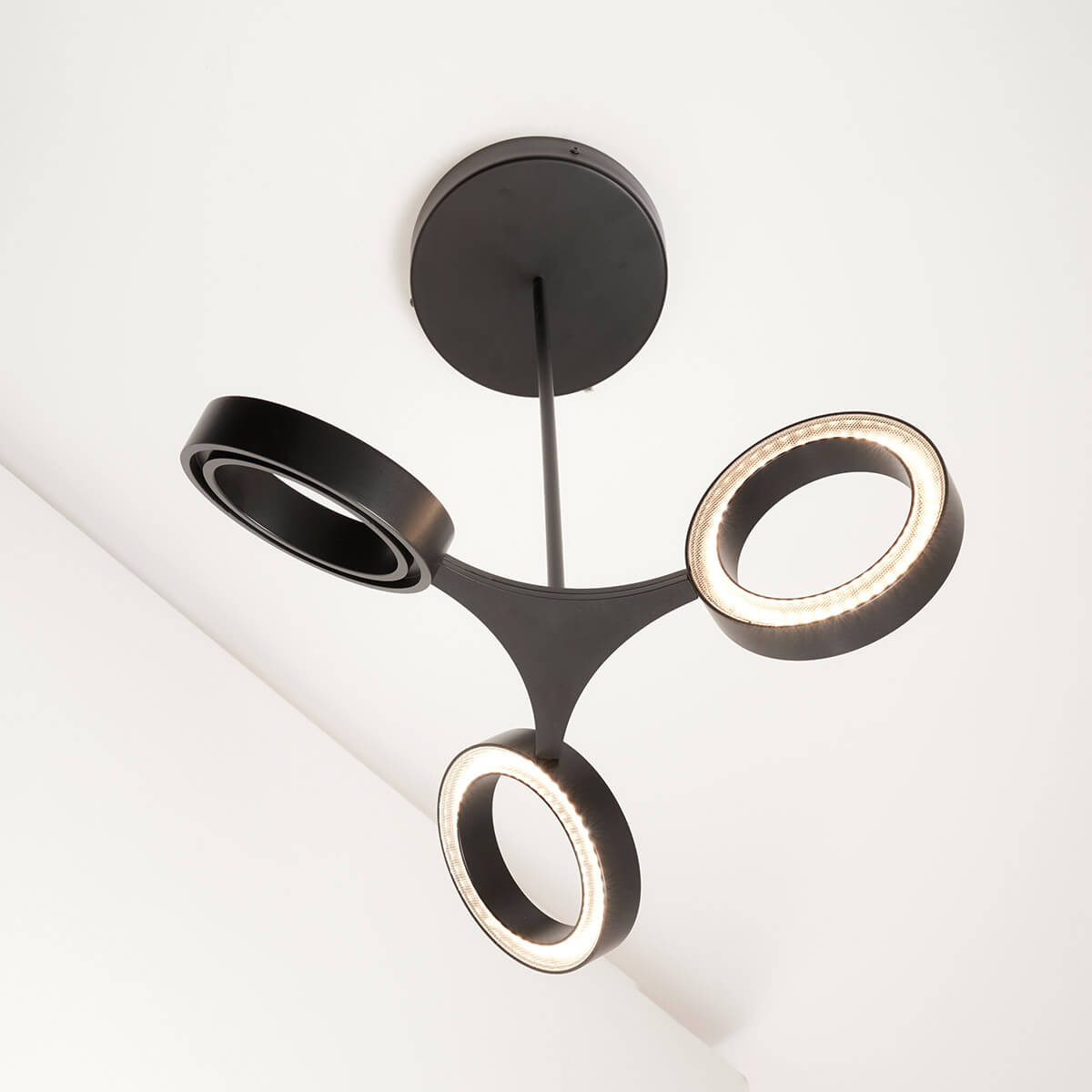 Zava Meta LED Pendelleuchte, schwarz