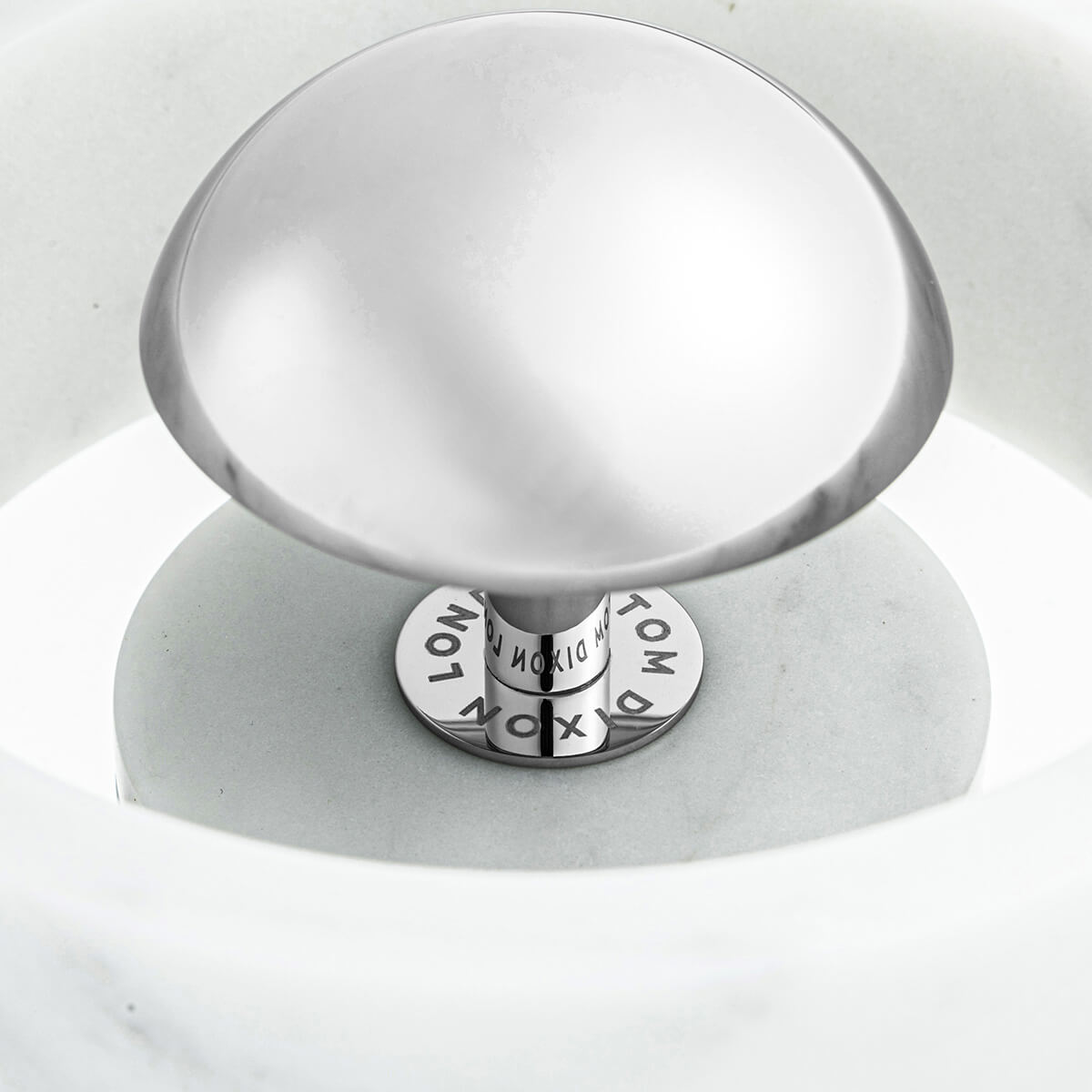 Tom Dixon Stone Portable LED Akkuleuchte, Silber / Marmor
