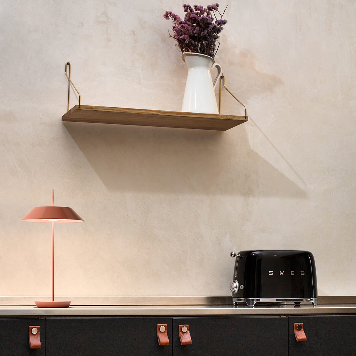 Vibia Mayfair Mini 5495 LED Akkuleuchte, dunkelrot