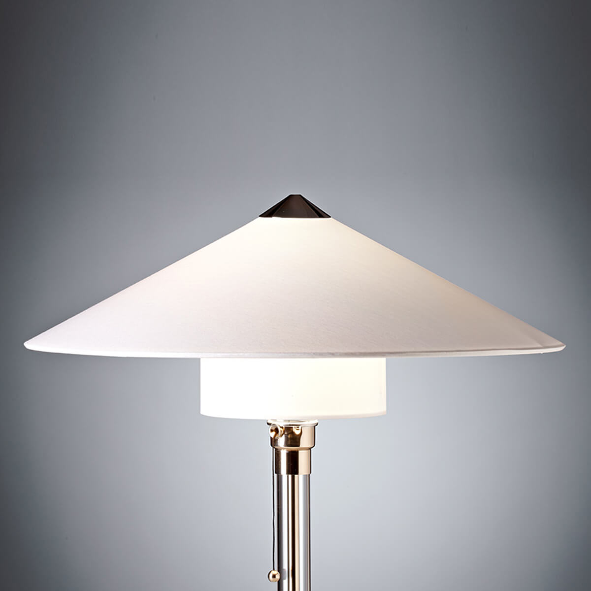 Tecnolumen Wagenfeld WG 27/28 Tischleuchte, WG 27: Kartonschirm, Unterschirm gerade  Wagenfeld WG 27 Ersatzschirm