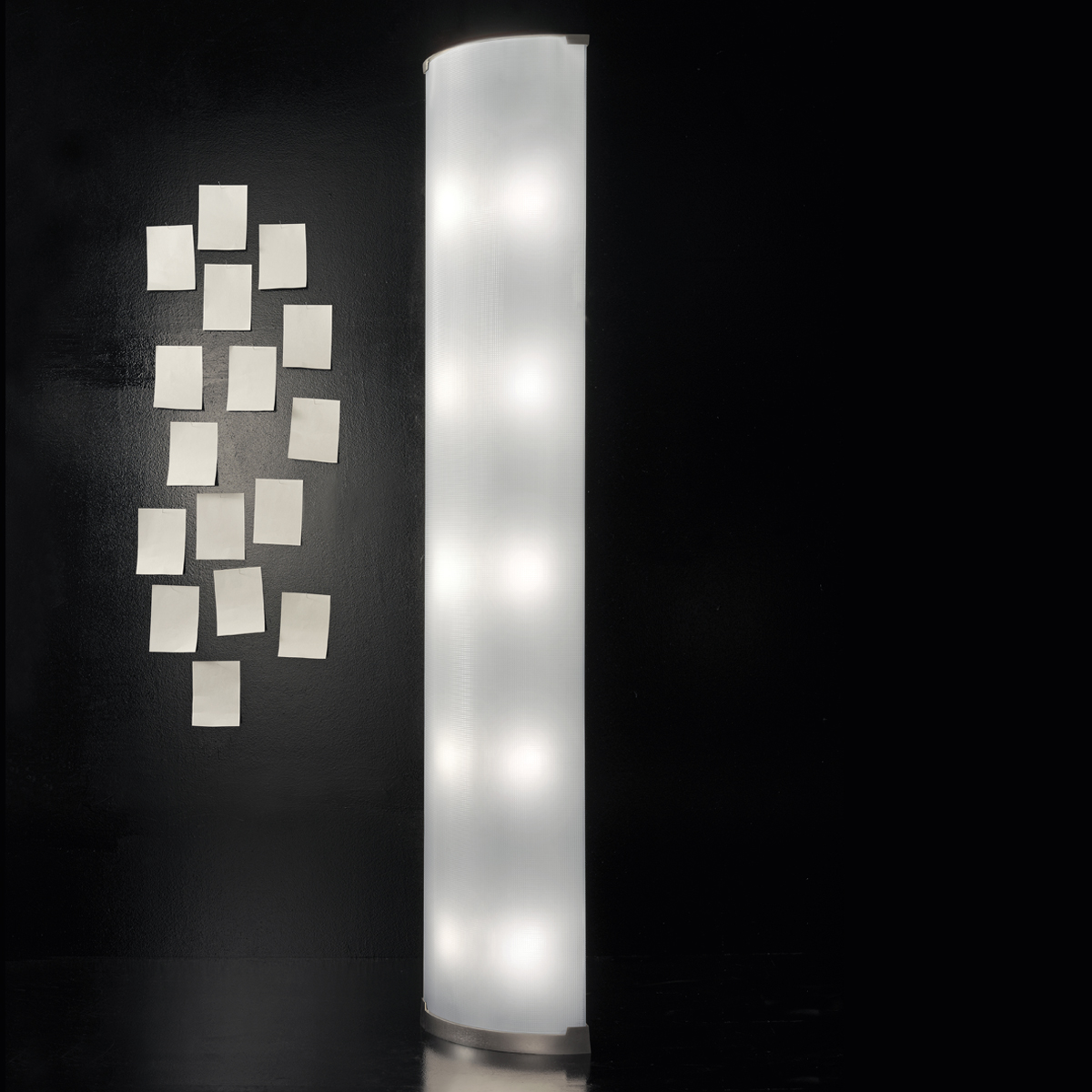 Fontana Arte Pirellone Stehleuchte, Nickel, Schirme: Pressglas