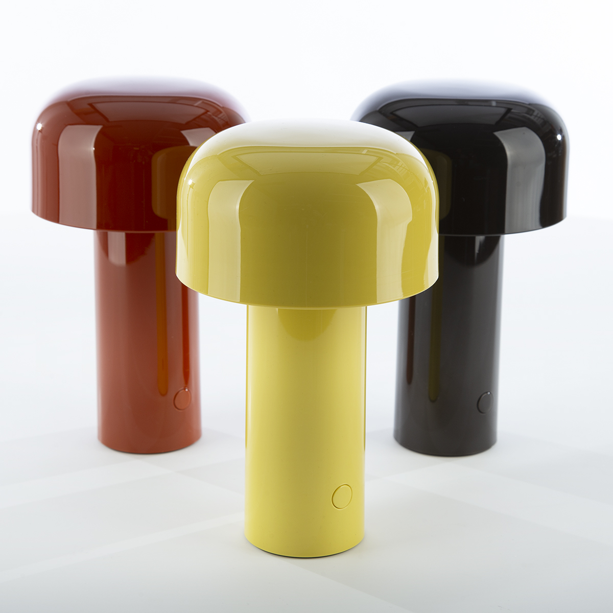 Flos Bellhop Battery LED Akkuleuchte, ziegelrot, gelb und cioko glänzend (©Leuchtenland.com)