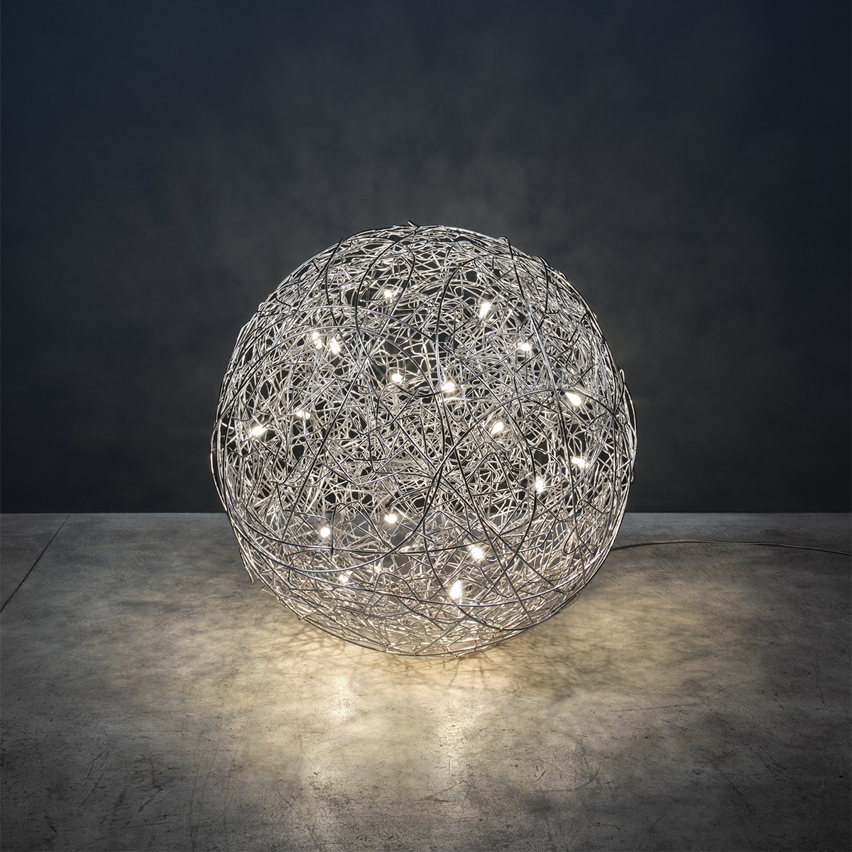 Catellani & Smith Fil de Fer F Bodenleuchte, Ø: 30 cm, Aluminium