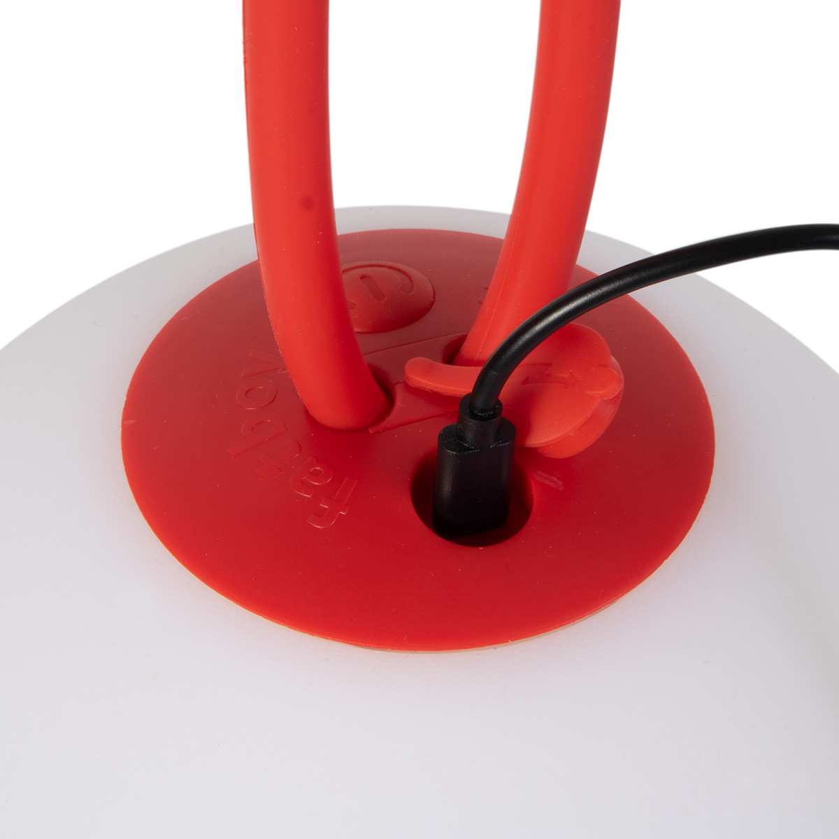 Fatboy Bolleke LED Akku-Pendelleuchte, rot, Ladeprozess via USB-Ladekabel