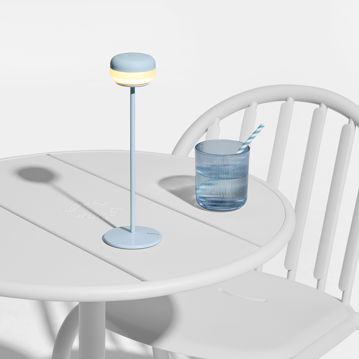 Fatboy Cheerio LED Akkuleuchte, Jet blue glänzend (hellblau)