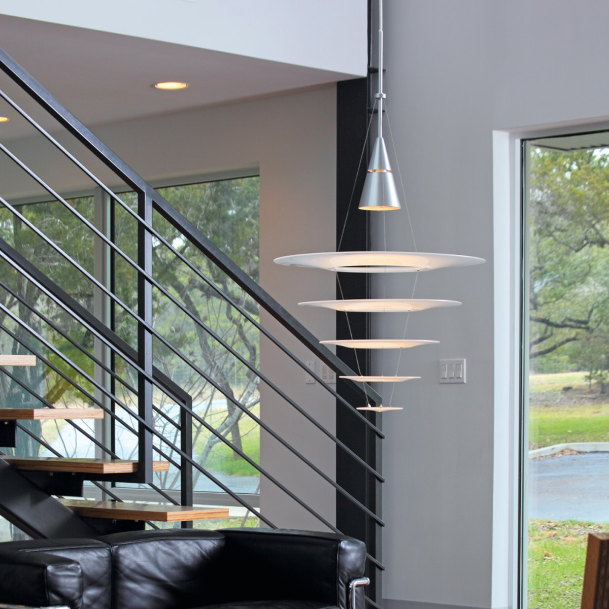 Louis Poulsen Enigma 545 Pendelleuchte, Alu gebürstet / Acryl weiß