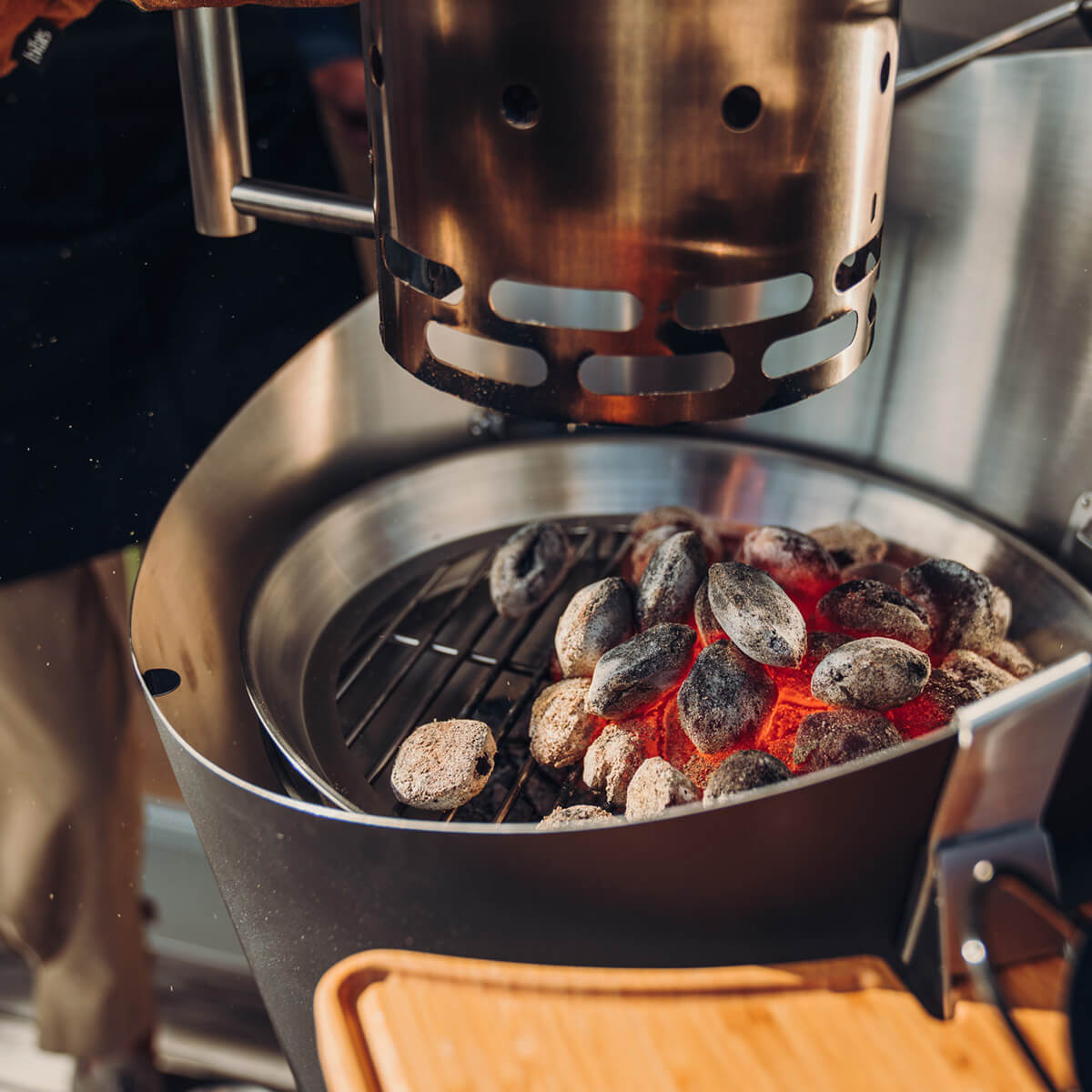 Höfats BBQ Starter Anzündkamin, Edelstahl gebürstet