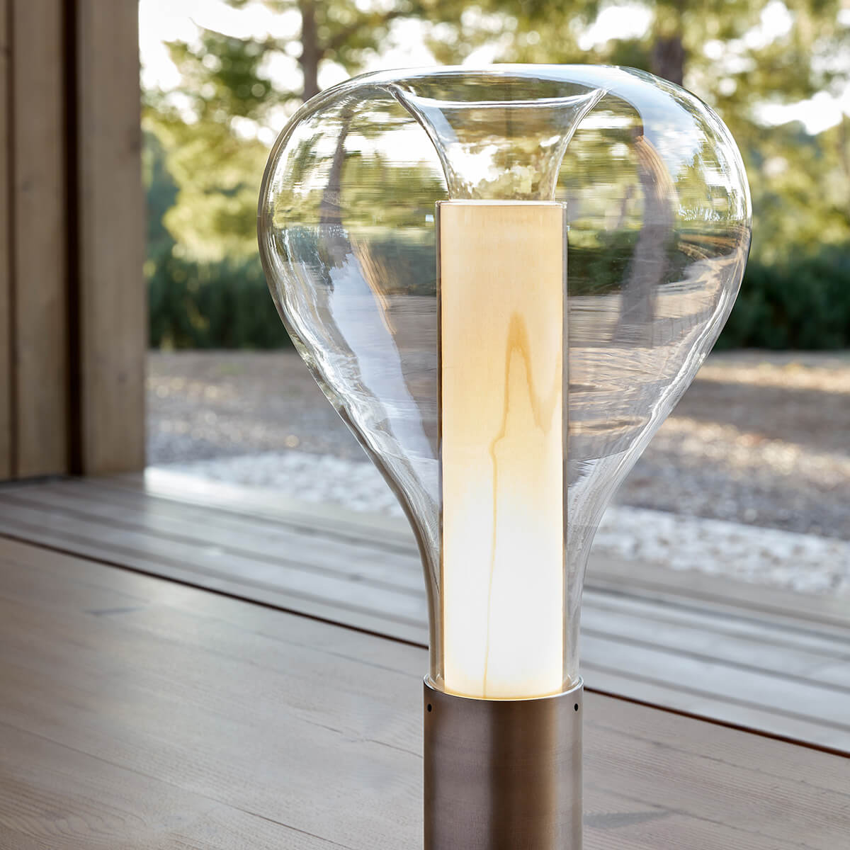 LZF Lamps Eris Tischleuchte, Alu natur / elfenbeinweiß