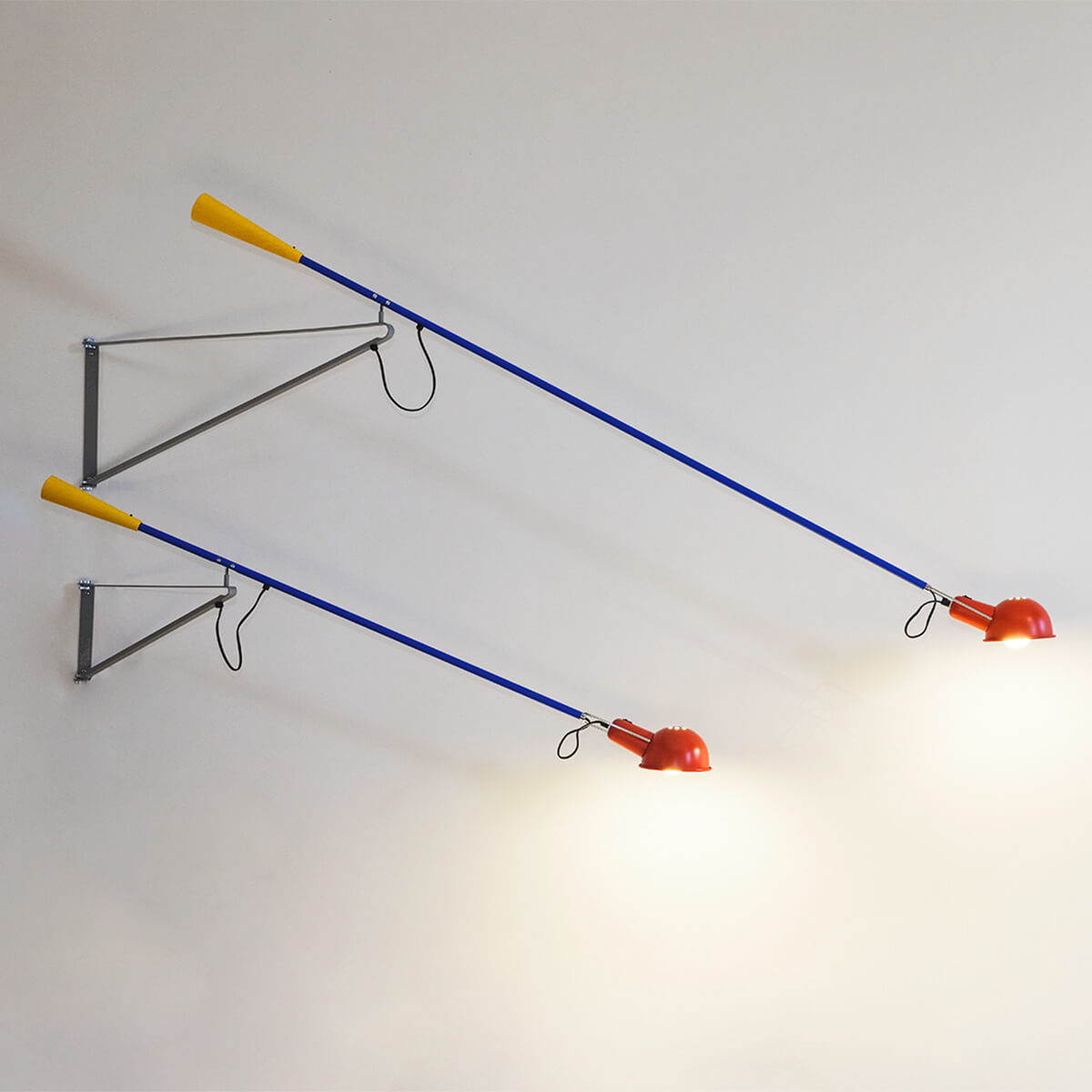 Flos 265 Small Chromatica Wandleuchte, multicolor, und Flos 265 Chromatica Wandleuchte, multicolor