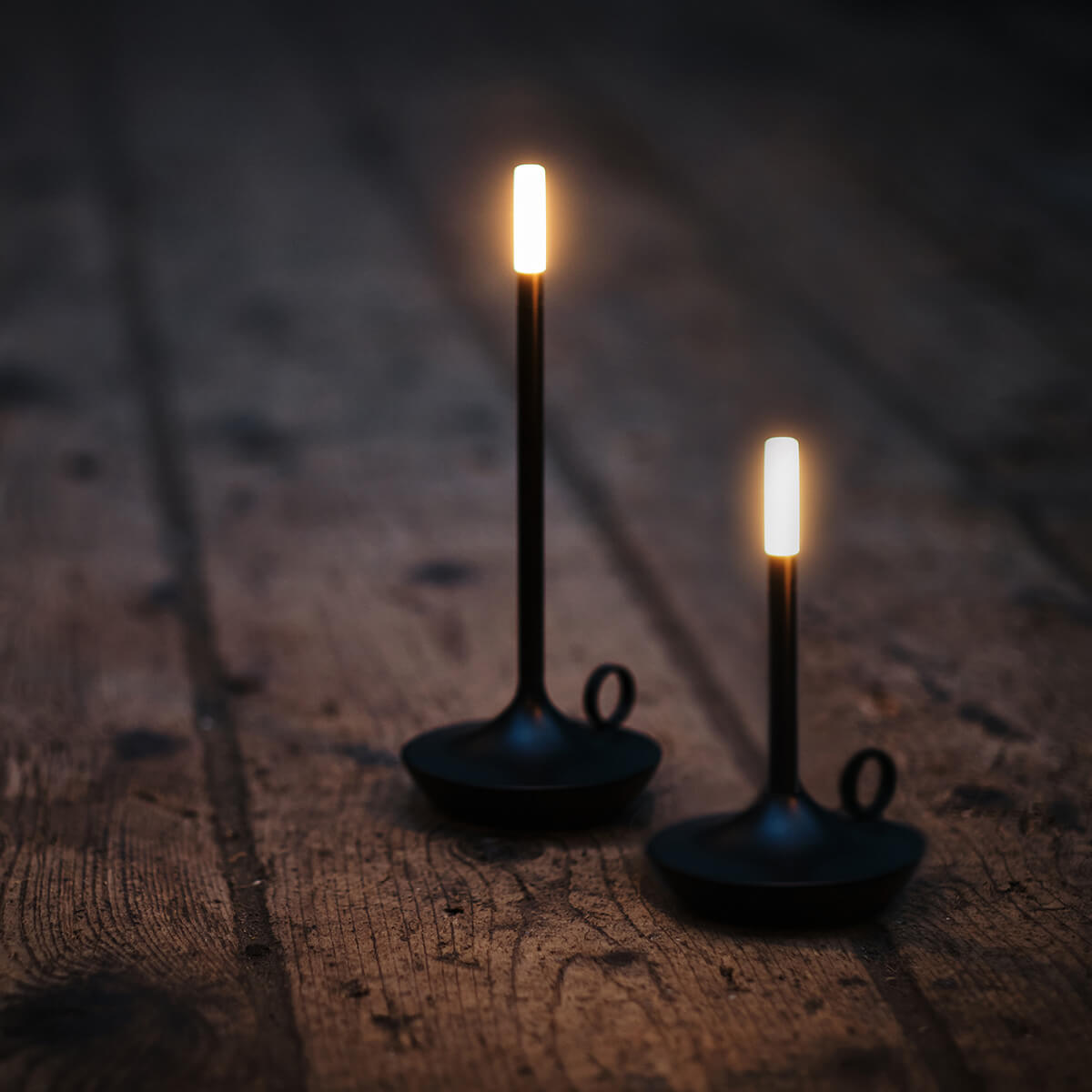 Graypants Wick S LED Akkuleuchte und Wick LED Akkuleuchte, schwarz