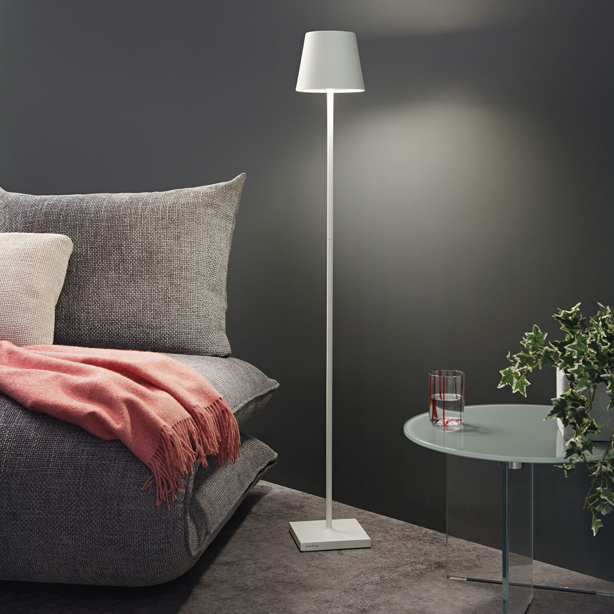 Zafferano AiLati Poldina L Pro LED Akkutisch- / Stehleuchte, weiß