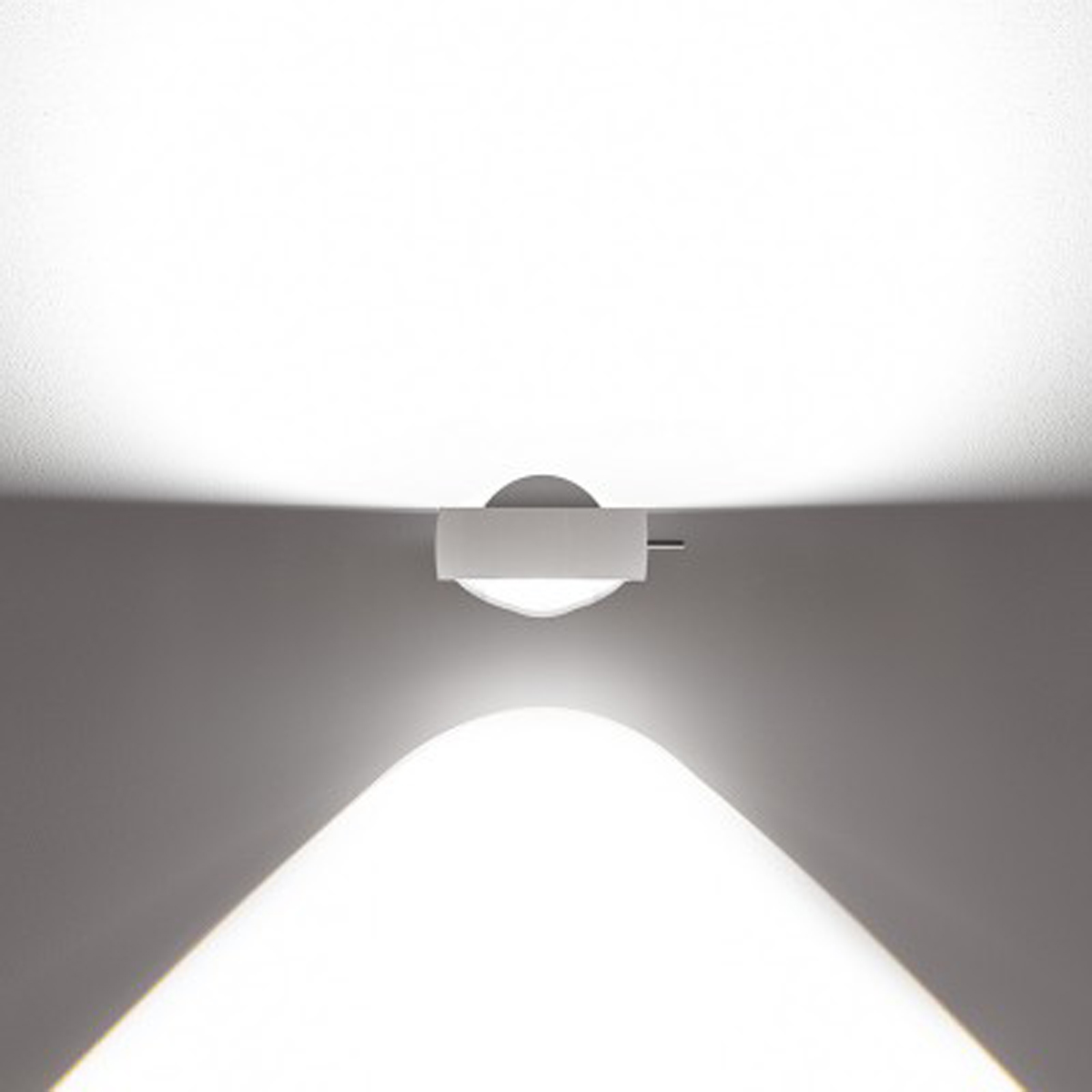Occhio Sento E verticale up LED Wandleuchte, Lichtwirkung