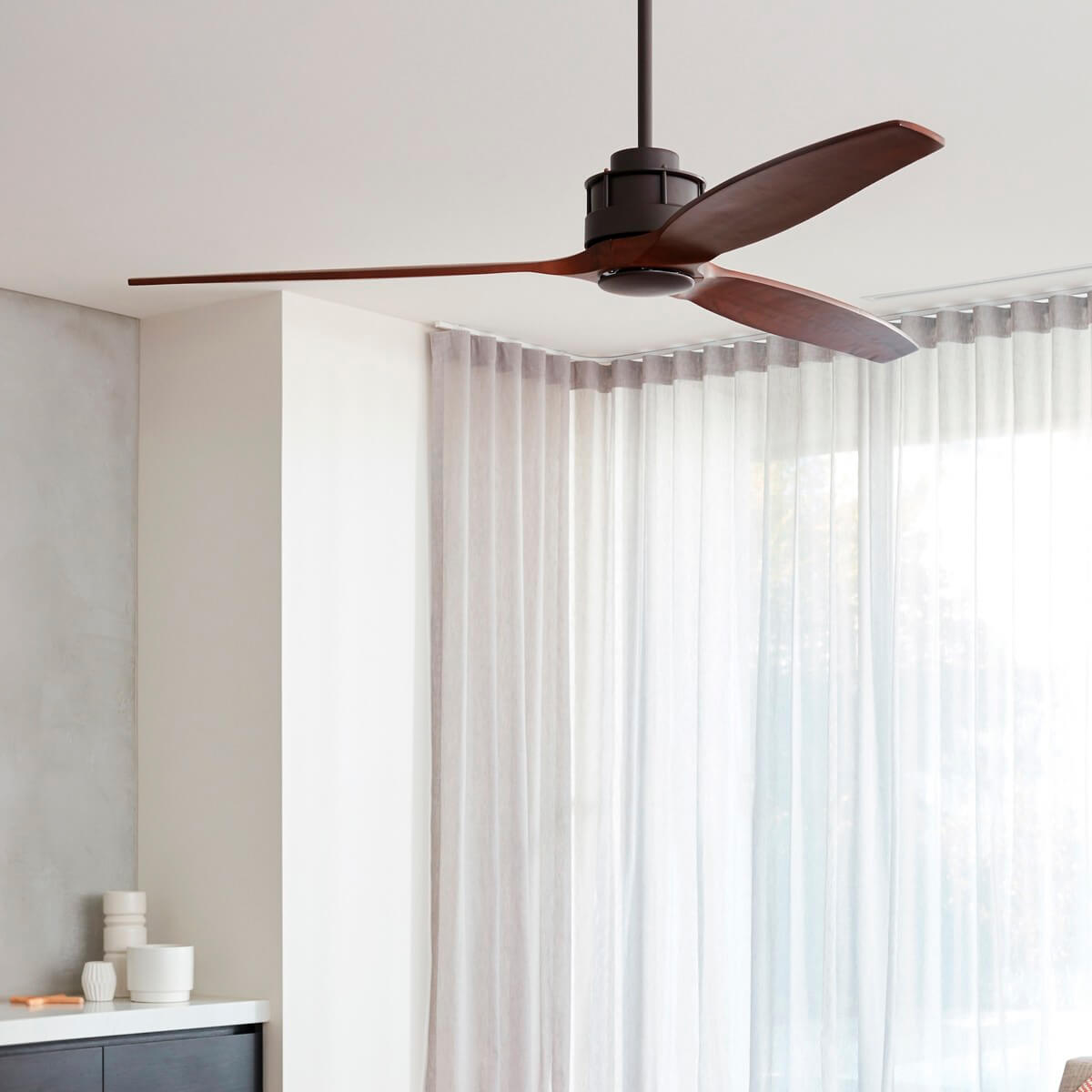 Airfusion Akmani Deckenventilator