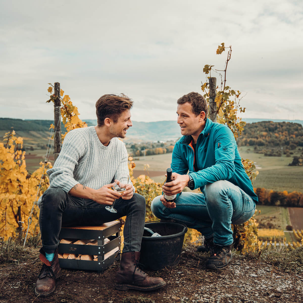 Höfats Crate Feuerkorb, Grill & Hocker, Corten-Stahl