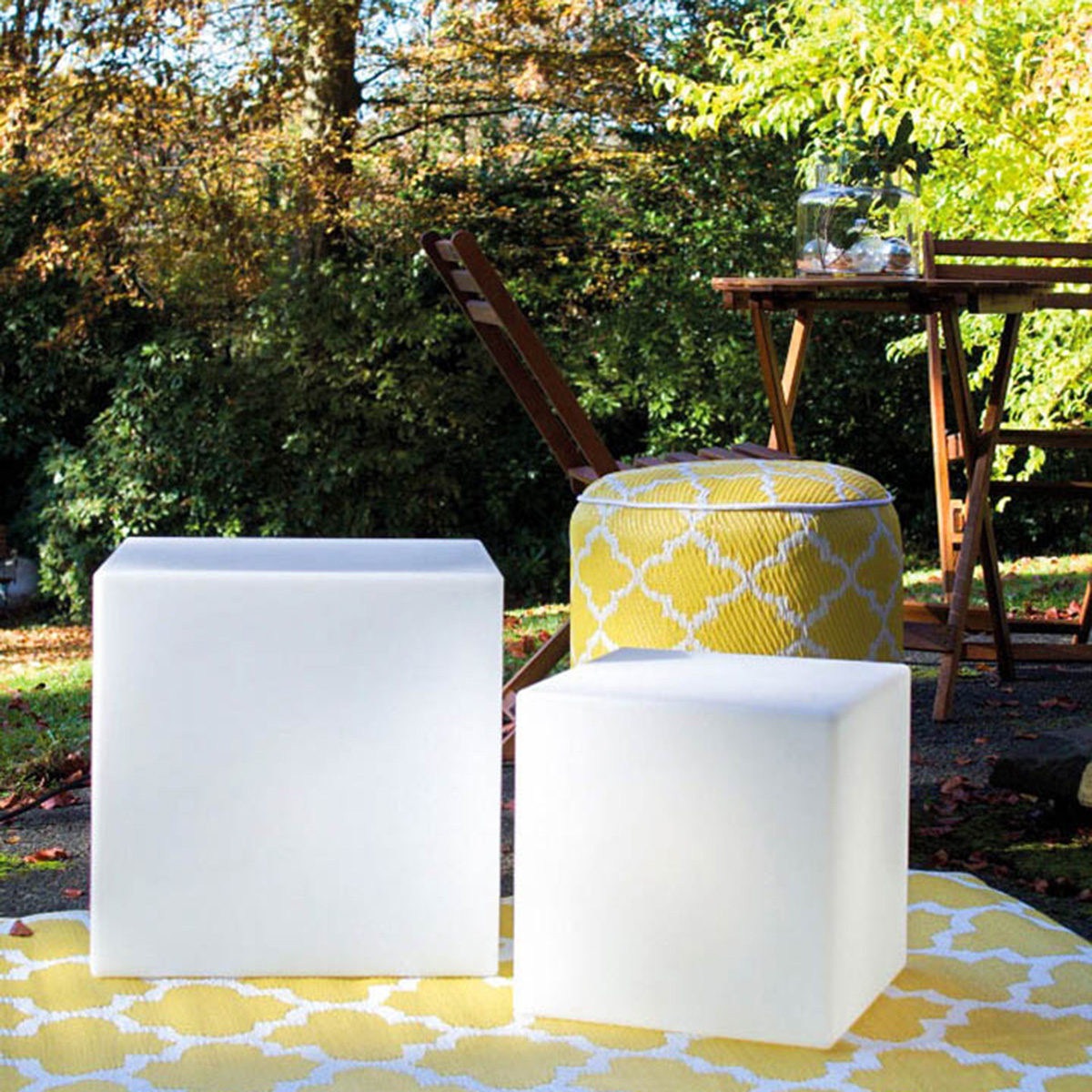 8 seasons design Shining Cube 33 und 43 LED Solardekoleuchte, weiß