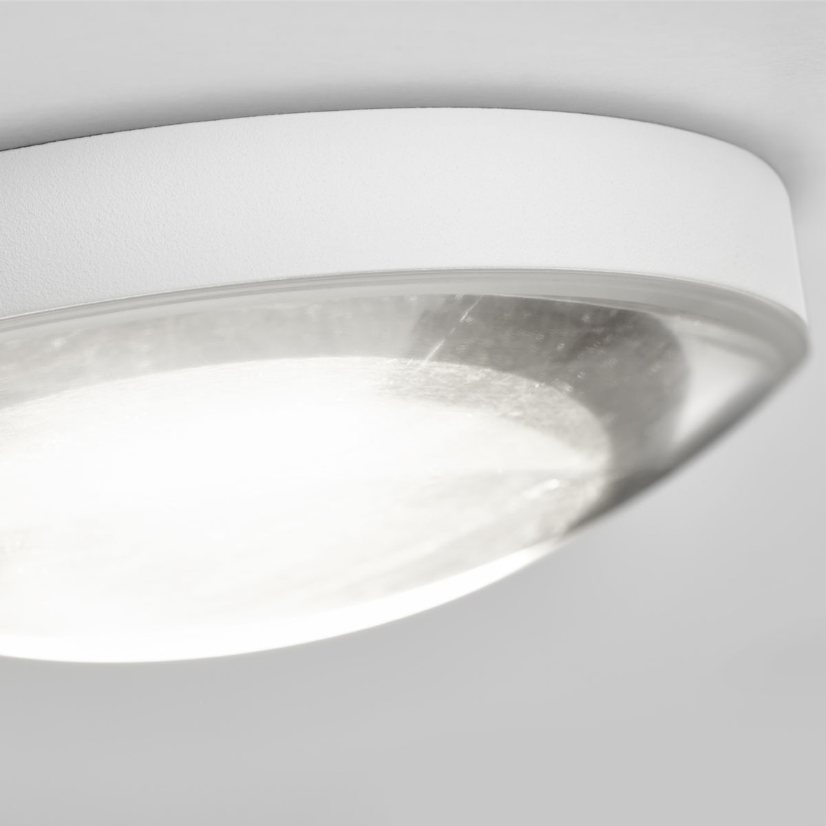 Helestra Lug LED Deckeneinbaustrahler mit Casambi-Modul, weiß matt, Detail