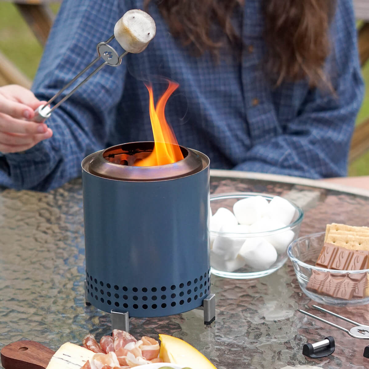 Solo Stove Mesa Tischfeuer & Tischkamin, Water (blau) (Grillspieße als Zubehör erhältlich)