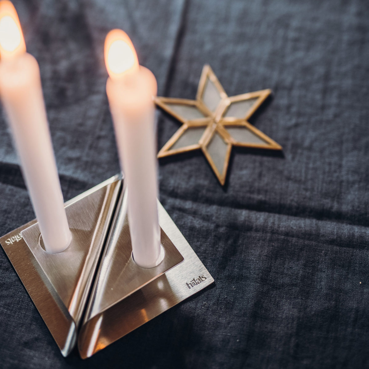 Höfats Square Candle Kerzenhalter, 2 Stück, Silber, mit Kerzen (nicht inbegriffen)
