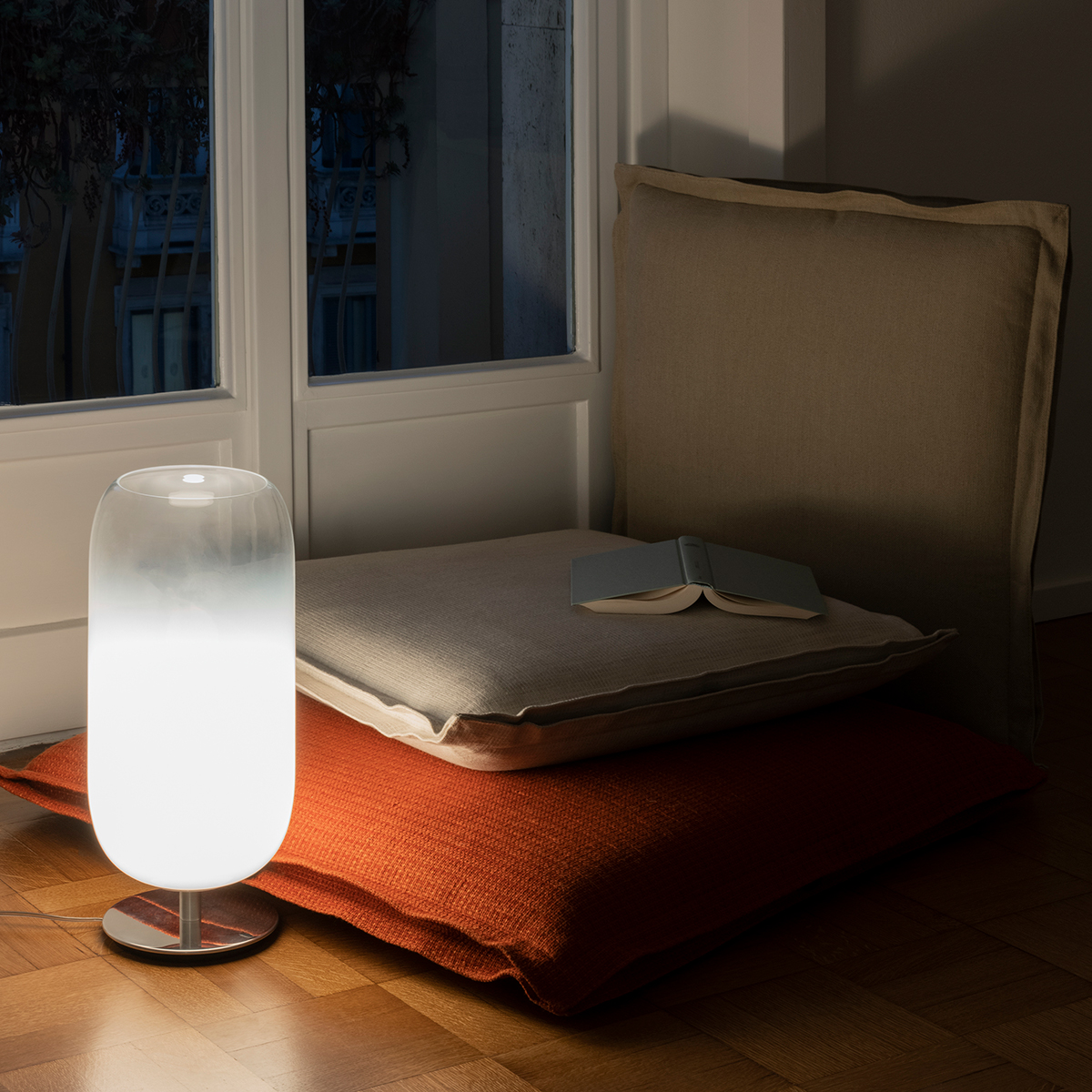 Artemide Gople Lamp Tavolo, Aluminium, Schirm: weiß