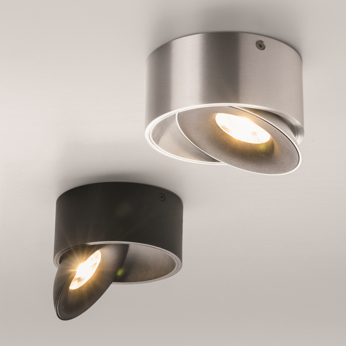 LupiaLicht Saturn LED Deckenstrahler, 3000 K, Aluminium matt und schwarz