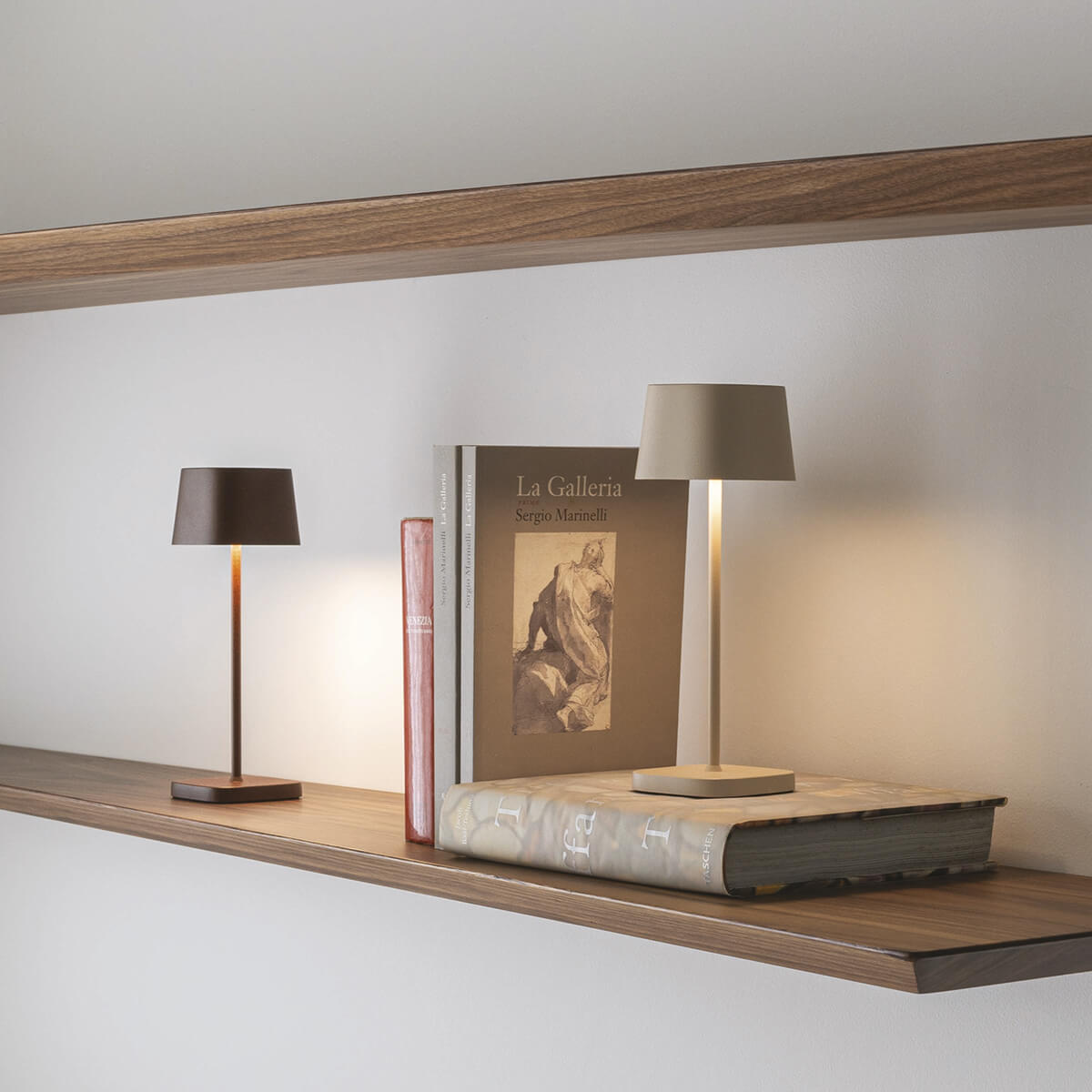 Zafferano AiLati Ofelia Micro Pro LED Akkuleuchte, Corten und sandfarben