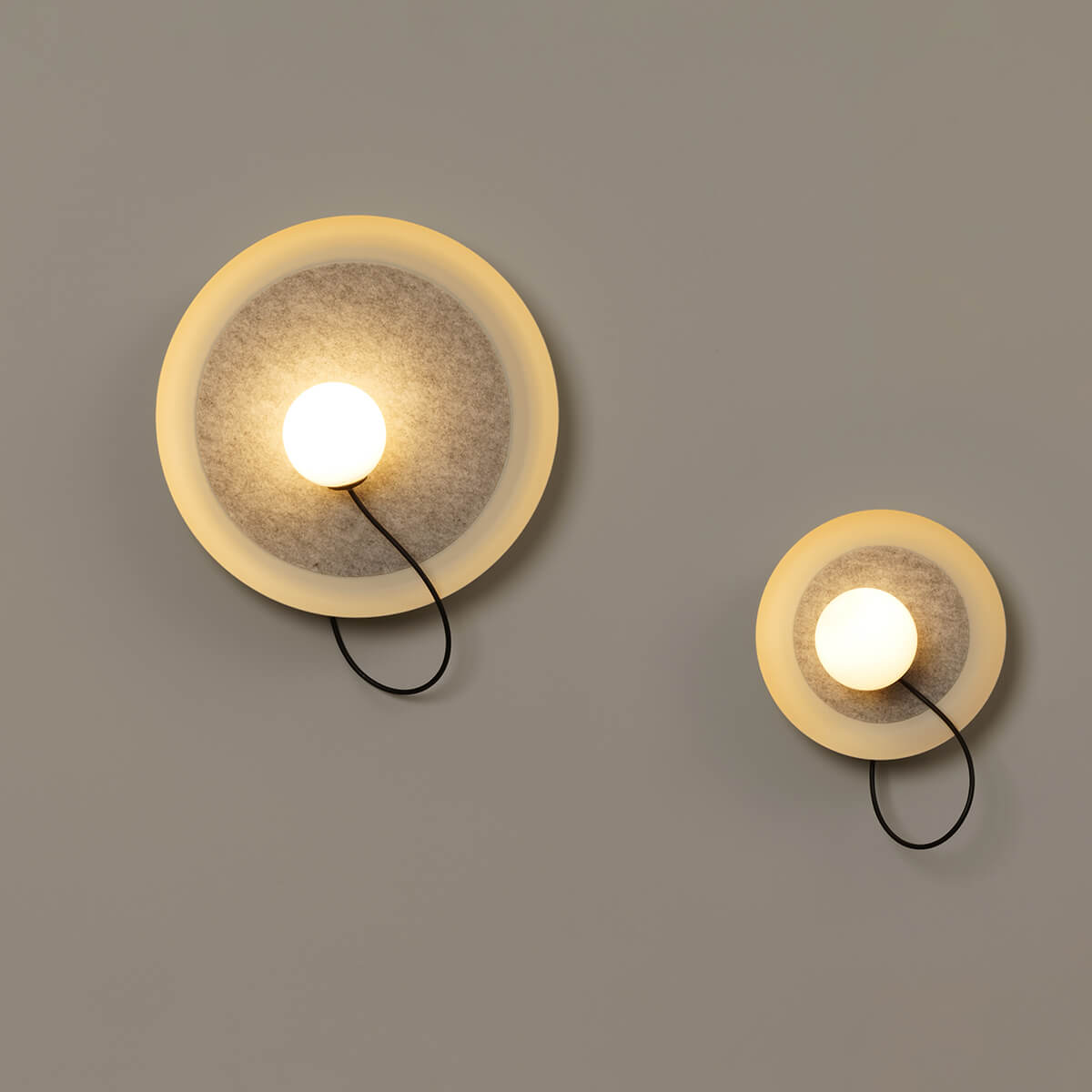 Milan Wire Wandleuchte, Ø: 38,3 cm und Ø: 24 cm, nerzfarben