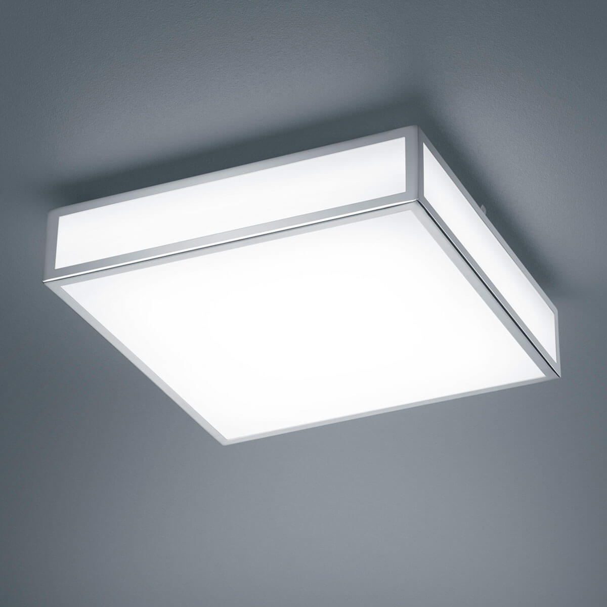 Helestra Zelo LED Deckenleuchte, eckig, 30 x 30 cm, Chrom / Opalglas satiniert