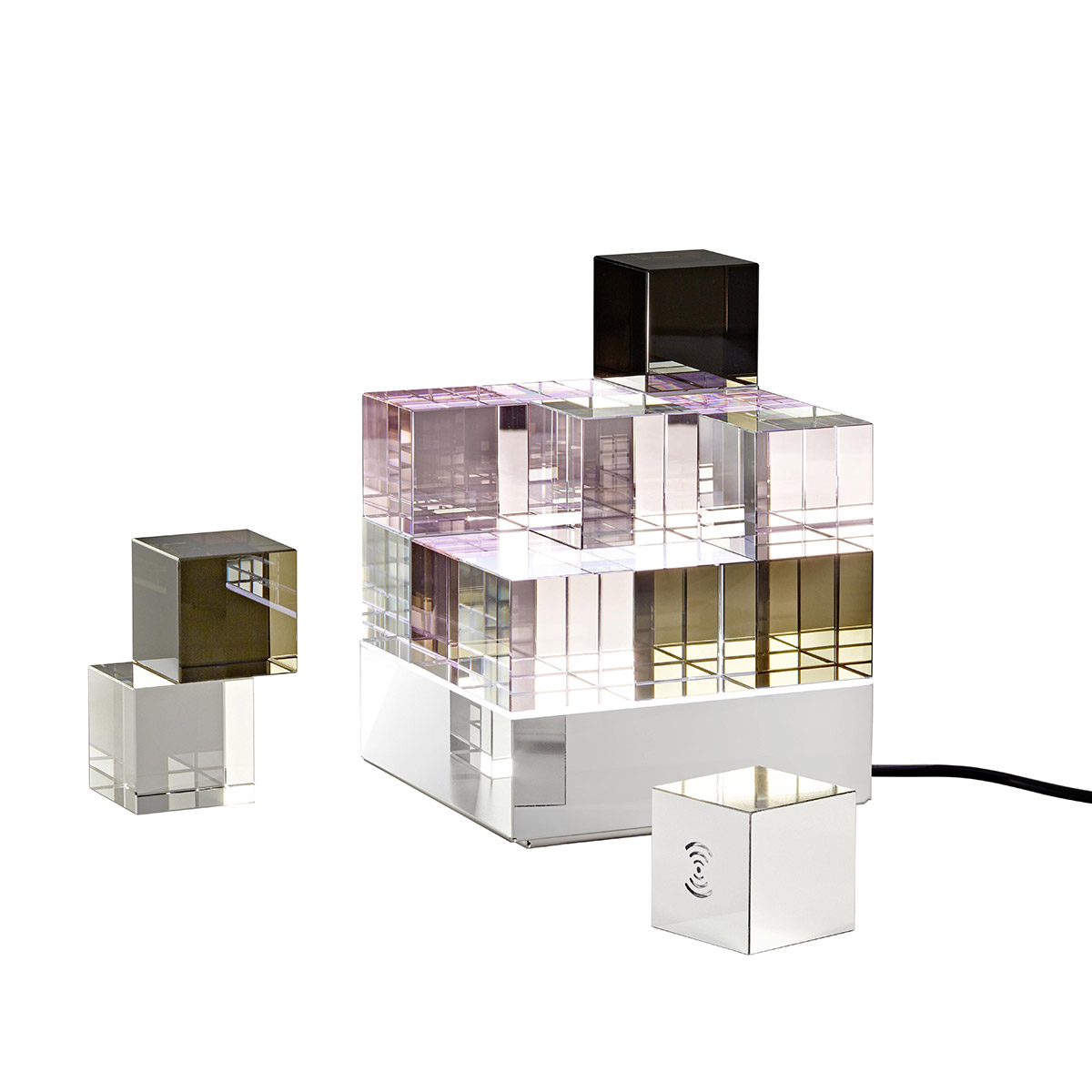 Tecnolumen Cubelight move LED Tischleuchte, mit Funksteuerwürfel, Echtglas rosa